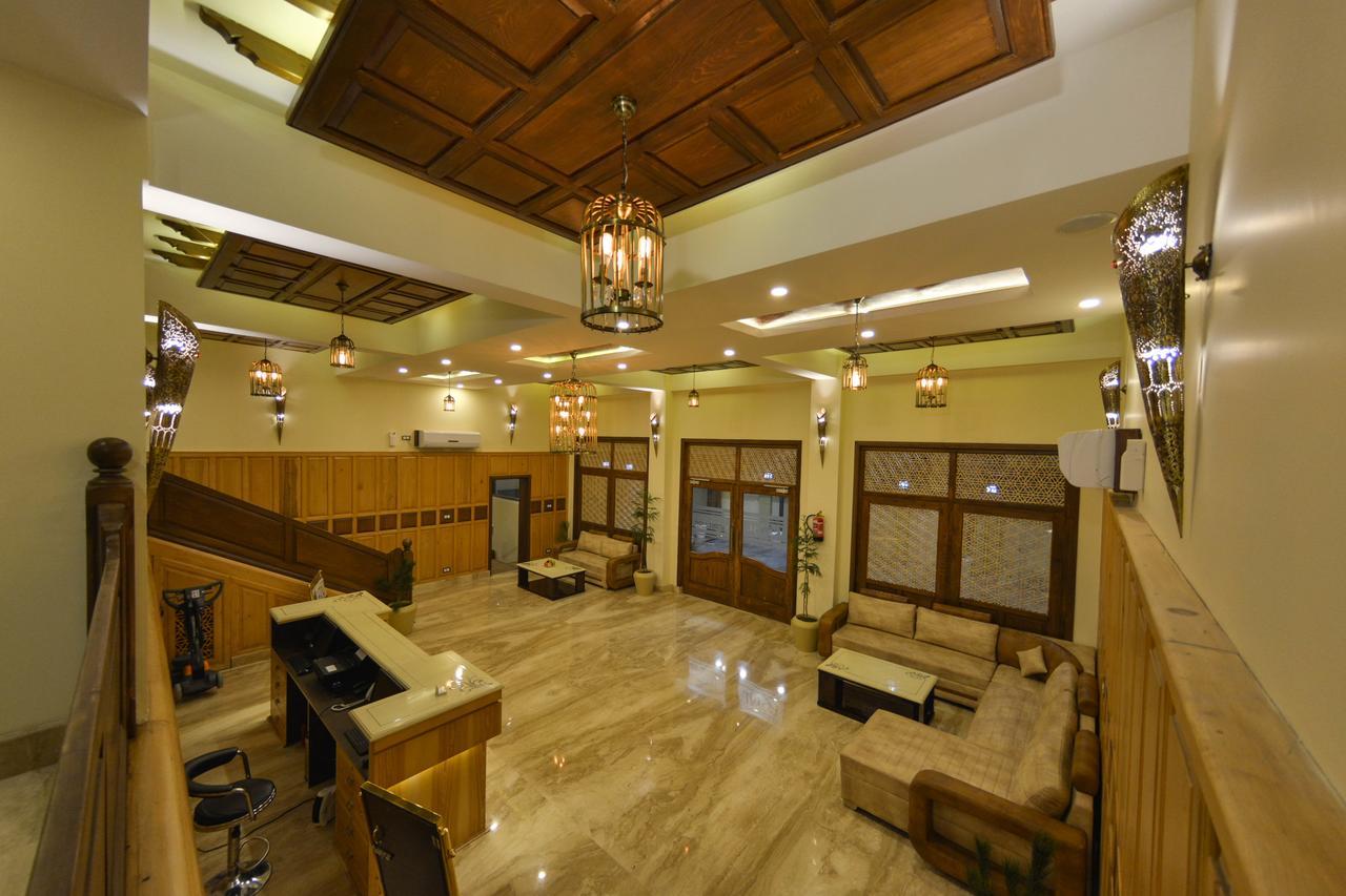 Hotel Royal Heritage Srinagar  Bagian luar foto